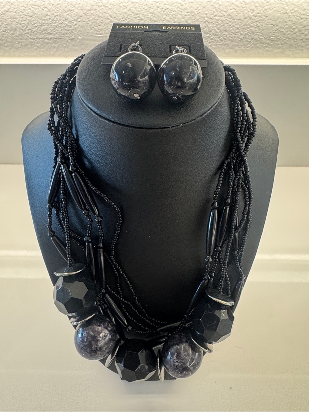 Fashion Black Beaded Statement Necklace with Matching Earrings